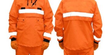 Костюм лесного пожарного из огнестойкой ткани